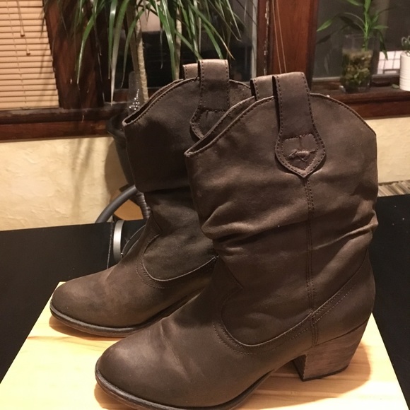 rocket dog sheriff boots